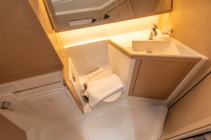 Oceanis 40.1 „Lyra - Comfort line“ – fotka 3