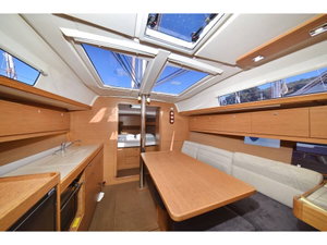 Dufour 382 „Wanderlust“ – fotka 3