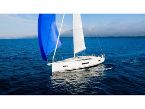 Oceanis 37.1 „Aquarius“ – fotka 1