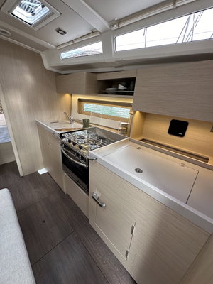 Oceanis 37.1 „Aquarius“ – fotka 5