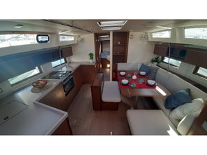 Oceanis 46.1 „OLMA“ – fotka 3