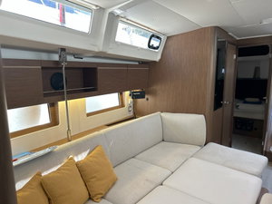 Oceanis 46.1 „BUMBLEBEE“ – fotka 8