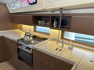 Oceanis 46.1 „BUMBLEBEE“ – fotka 13