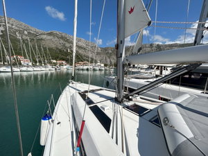 Oceanis 46.1 „BUMBLEBEE“ – fotka 26
