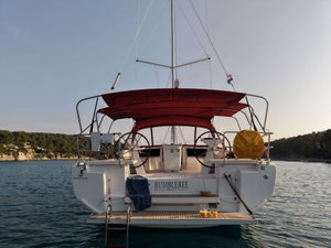 Oceanis 46.1 „BUMBLEBEE“ – fotka 3