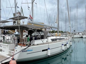 Dufour 520 GL „Valle d'Aosta“ – fotka 1