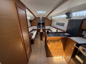 Sun Odyssey 349
