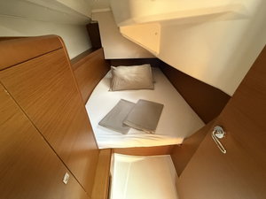 Sun Odyssey 349