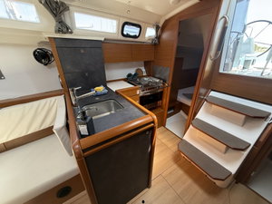 Sun Odyssey 349