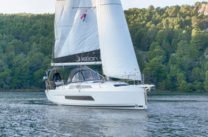 Dufour 37 „First Laugh“ – fotka 2