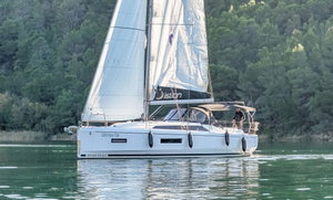 Oceanis 37.1 „First Dream“ – fotka 2