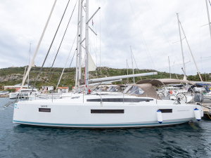 Sun Odyssey 410 „OSKAR new 2024 (air condition, solar panels)“ – fotka 3