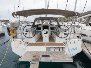 Sun Odyssey 410 „OSKAR new 2024 (air condition, solar panels)“ – fotka 1