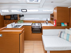 Sun Odyssey 410 „OSKAR new 2024 (air condition, solar panels)“ – fotka 7