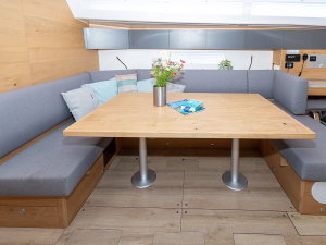 Elan 45 Impression „OLLIE new 2024 (air condition, cross-cut dacron sails)“ – fotka 7
