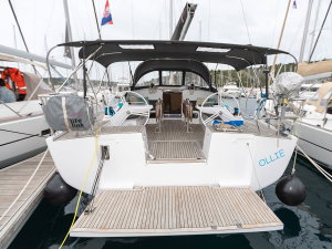 Elan 45 Impression „OLLIE new 2024 (air condition, cross-cut dacron sails)“ – fotka 3