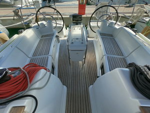 Sun Odyssey 409