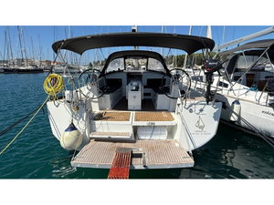 Sun Odyssey 440 „LEONA“ – fotka 1