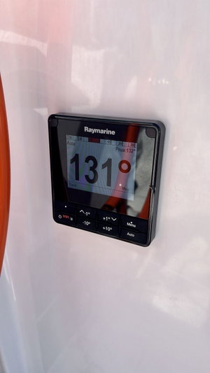 C-Cat 37 „Amuni'“ – fotka 7