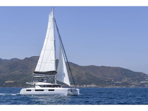Lagoon 51