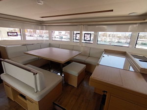 Lagoon 51