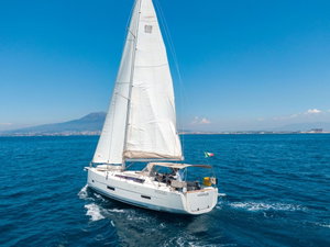 Dufour 430 GL „Kairos - Solar Panel, BBQ“ – fotka 10