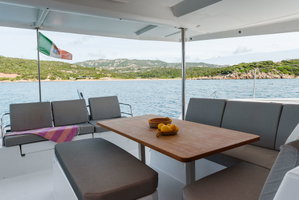 Astrea 42 „Amapola - A/C, Generator, Water maker. Solar panel“ – fotka 13