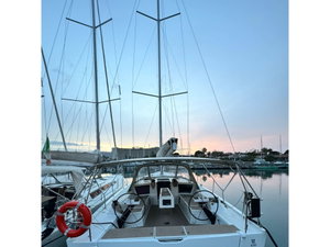 Dufour 430 GL „Ventotene“ – fotka 1