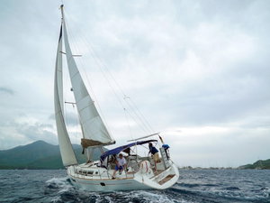 Sun Odyssey 44i „Night & Day“ – fotka 1