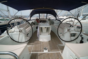 Sun Odyssey 44i „Night & Day“ – fotka 12