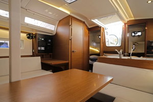 Sun Odyssey 380 „Sea Kiss“ – fotka 7
