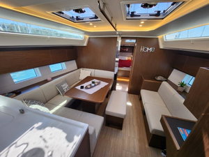 Bavaria C45 Style „Wahlheimat“ – fotka 3