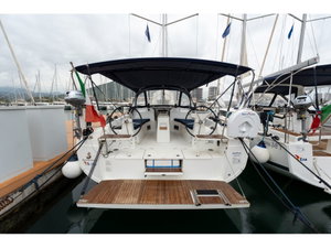 Oceanis 37.1