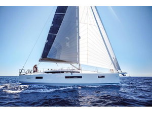 Sun Odyssey 410 „Evelina“ – fotka 1