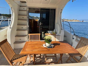 Altair Zafir 42 „Running on Waves“ – fotka 5
