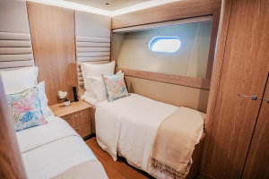 Cyrus 34 „Dream“ – fotka 18
