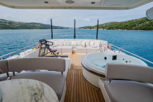 Cyrus 34 „Dream“ – fotka 25