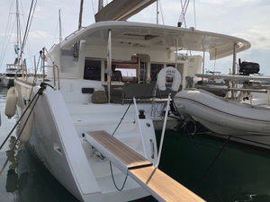 Lagoon 450 Flybridge „AZRAQ (refit 2023)“ – fotka 1