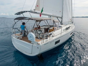 Oceanis 46.1 „Circe - Water maker, Solar Panel“ – fotka 6