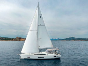 Oceanis 46.1 „Circe - Water maker, Solar Panel“ – fotka 9