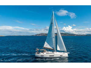 Dufour 470 „Dione - Water maker, Solar Panel“ – fotka 1