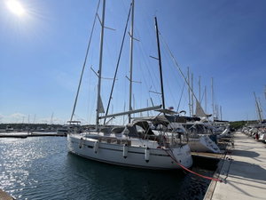 Sundecker 36 cruiser „Mapalimi“ – fotka 1