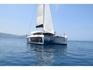 Lagoon 42 „Claudia“ – fotka 1