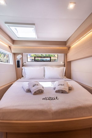 Lagoon 51 „ARANEL“ – fotka 9