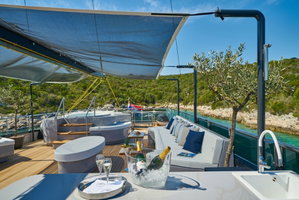 Luxury Sailing Yacht „Rara Avis“ – fotka 71