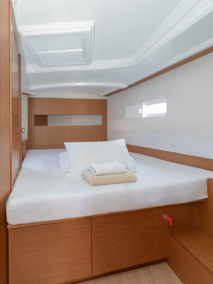 Sun Odyssey 410 „OLIVER new 2025 (air condition, solar panels)“ – fotka 6