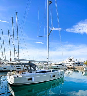 Bavaria C42 „CHRISTOS“ – fotka 2