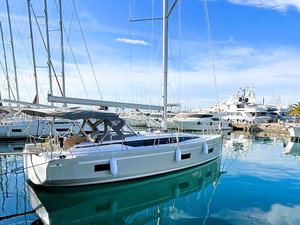 Bavaria C42 „CHRISTOS“ – fotka 1