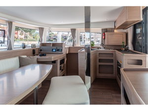 Lagoon 42 „Almalù - A/C, Generator, Water maker“ – fotka 2