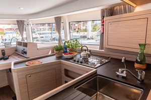 Lagoon 42 „Almalù - A/C, Generator, Water maker“ – fotka 11